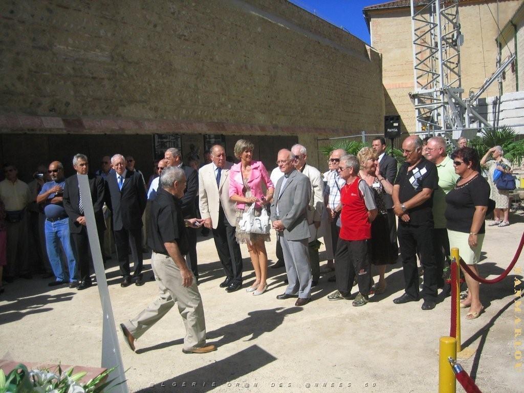 commemoration du MASSACRE du 5 juillet 1962  au mur des disparus 018.jpg